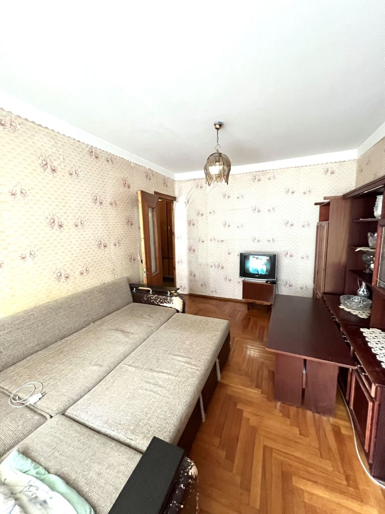 Продажа 2-комнатной квартиры, Ессентуки, Долина Роз ул,  10