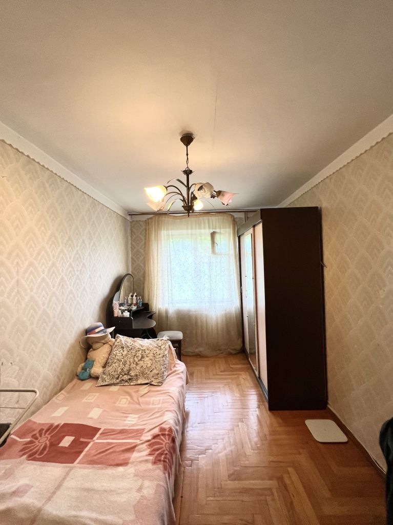 Продажа 2-комнатной квартиры, Ессентуки, Долина Роз ул,  10