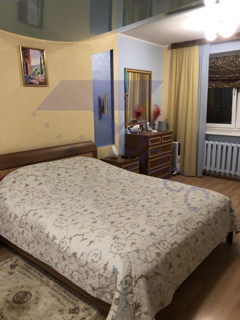 Продажа 4-комнатной квартиры, Нижний Новгород, Максима Горького ул,  113\30