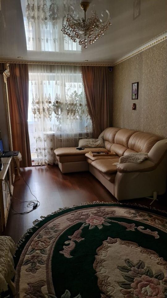 Продажа 2-комнатной квартиры, Саратов, Гвардейская ул,  23