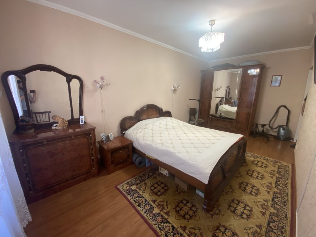 Продажа 2-комнатной квартиры, Пятигорск, Есенина ул,  9а