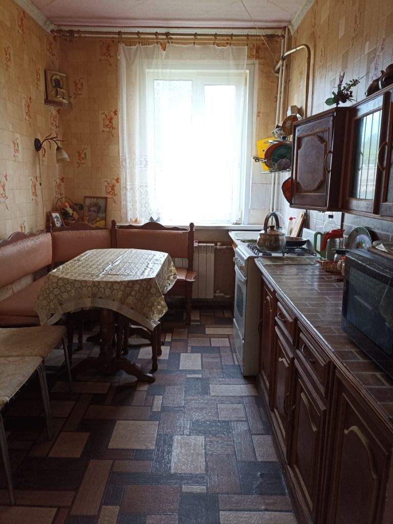 Продажа 3-комнатной квартиры, Комсомольск, Зайцева ул,  22