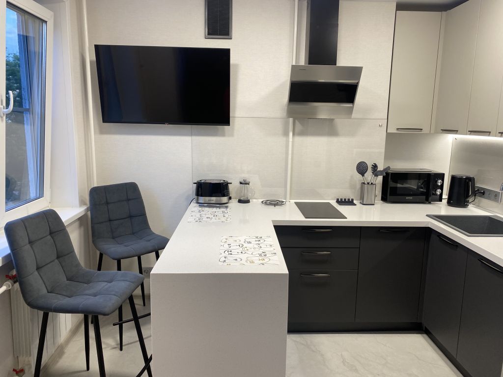 Аренда 2-комнатной квартиры, Нижний Новгород, Максима Горького ул,  184