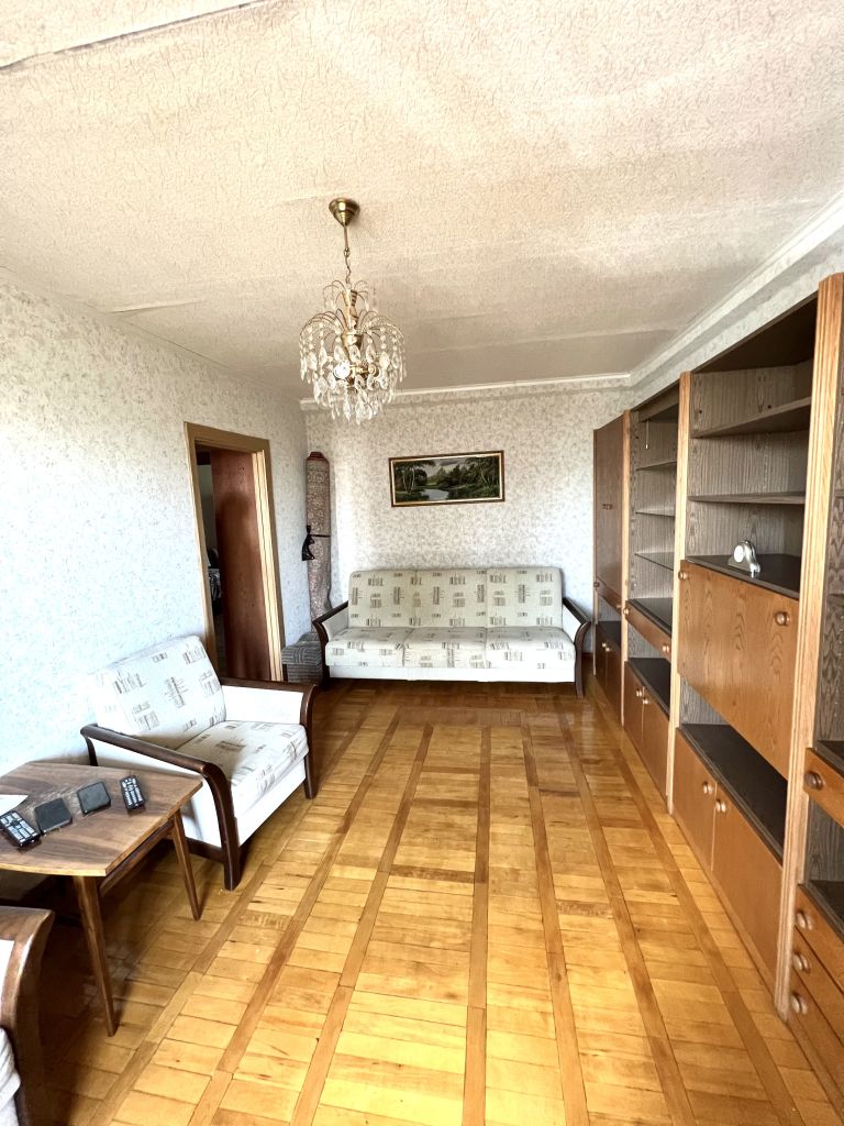 Продажа 2-комнатной квартиры, Ессентуки, Пушкина ул,  35
