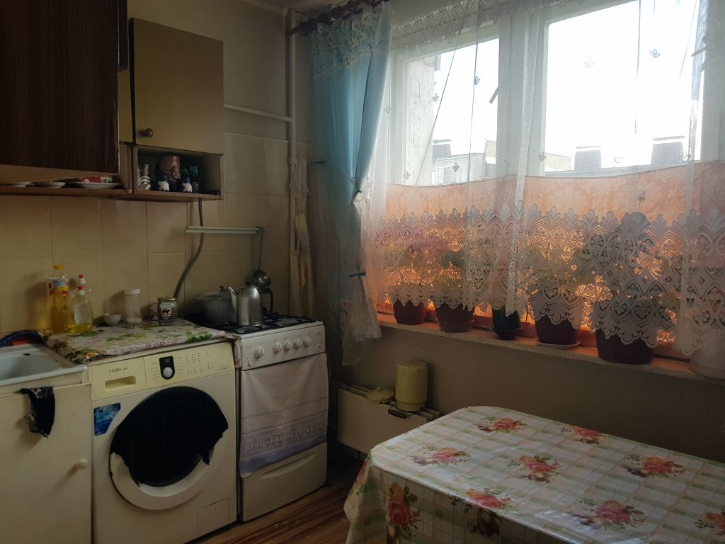 Продажа 3-комнатной квартиры, Иваново, Революционная ул,  14