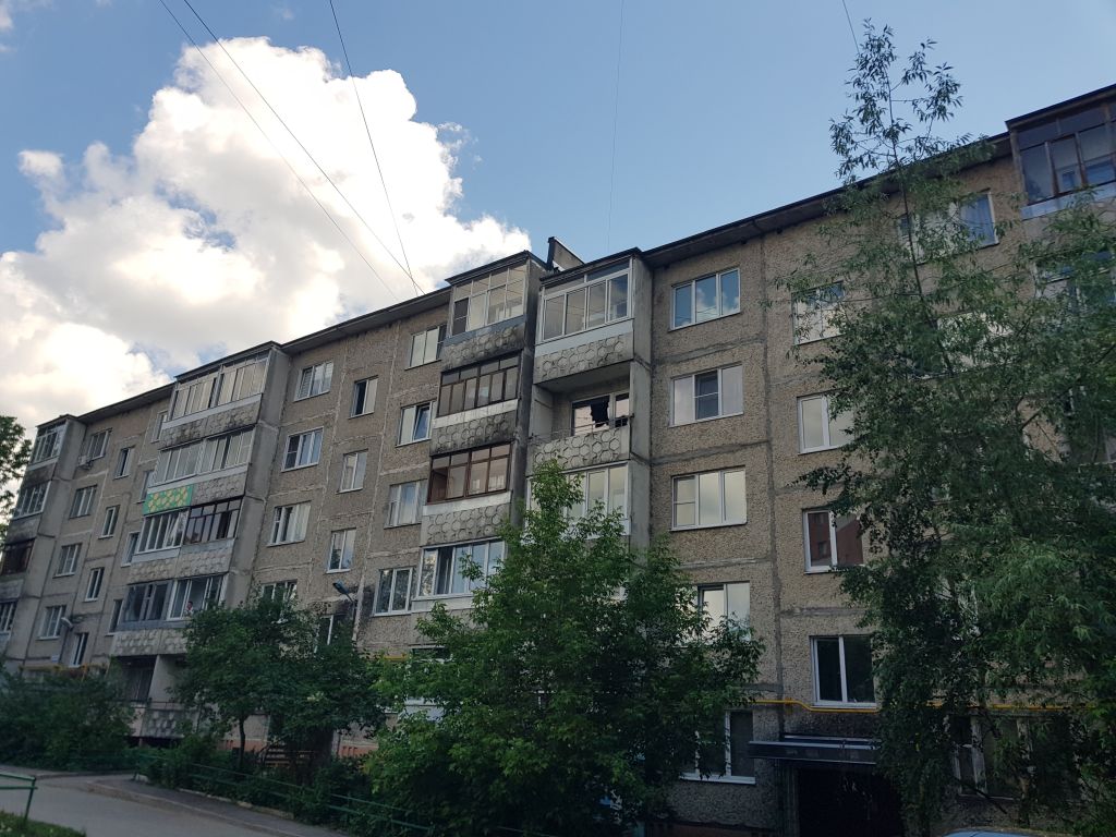 Продажа 3-комнатной квартиры, Иваново, Революционная ул,  14