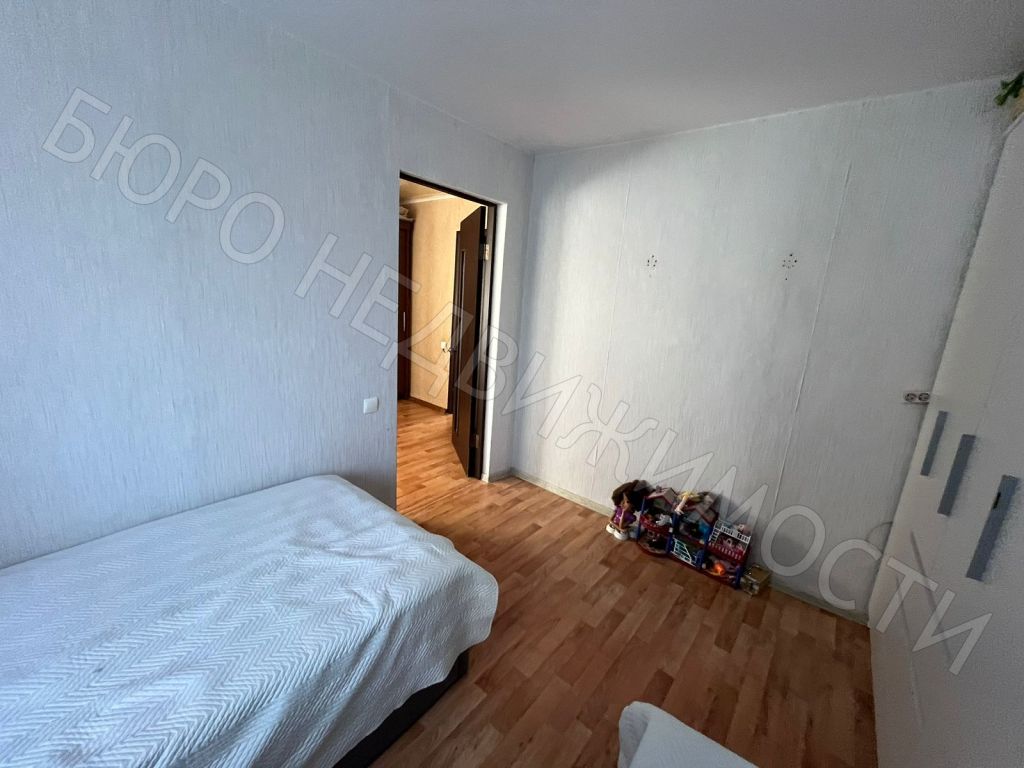 Продажа дома, 201м <sup>2</sup>, 15 сот., Репное, Советская,  79