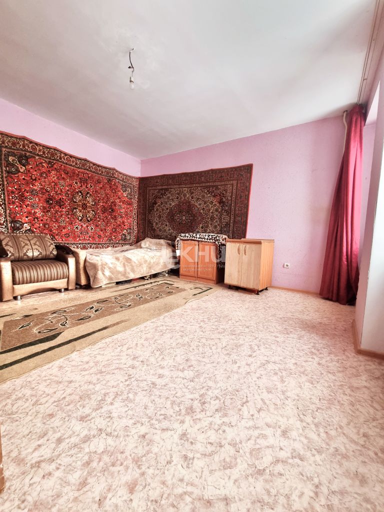 Продажа 2-комнатной квартиры, Нижний Новгород, Волжская наб,  8к3