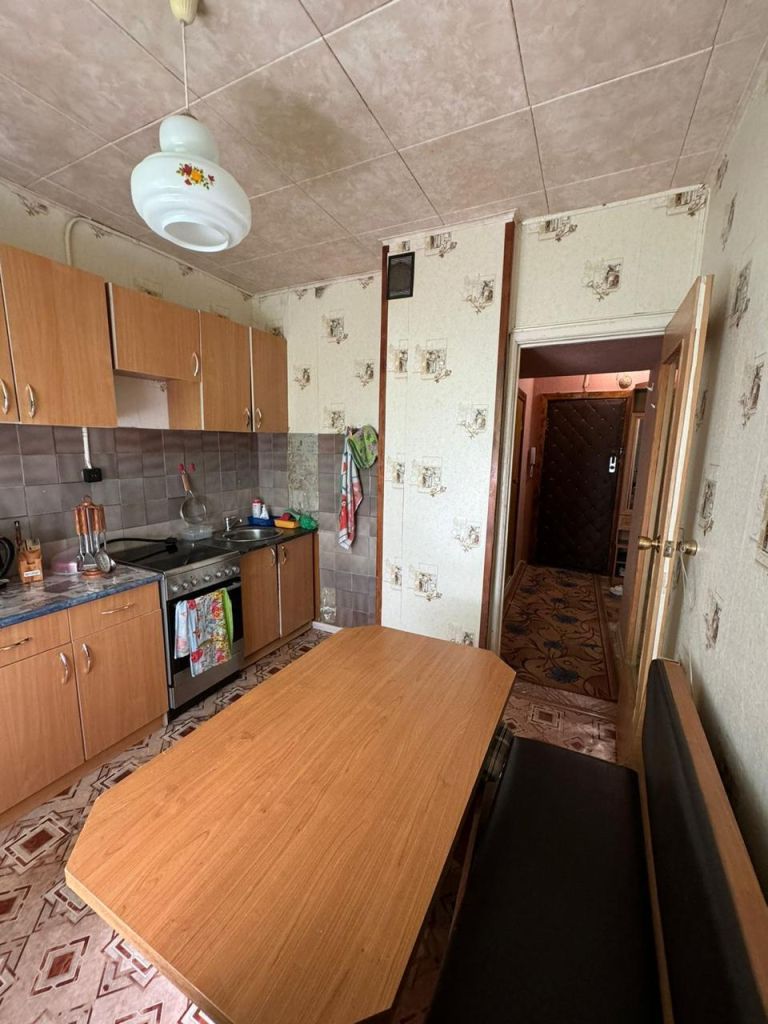 Продажа 1-комнатной квартиры, Смоленск, Автозаводская ул,  33