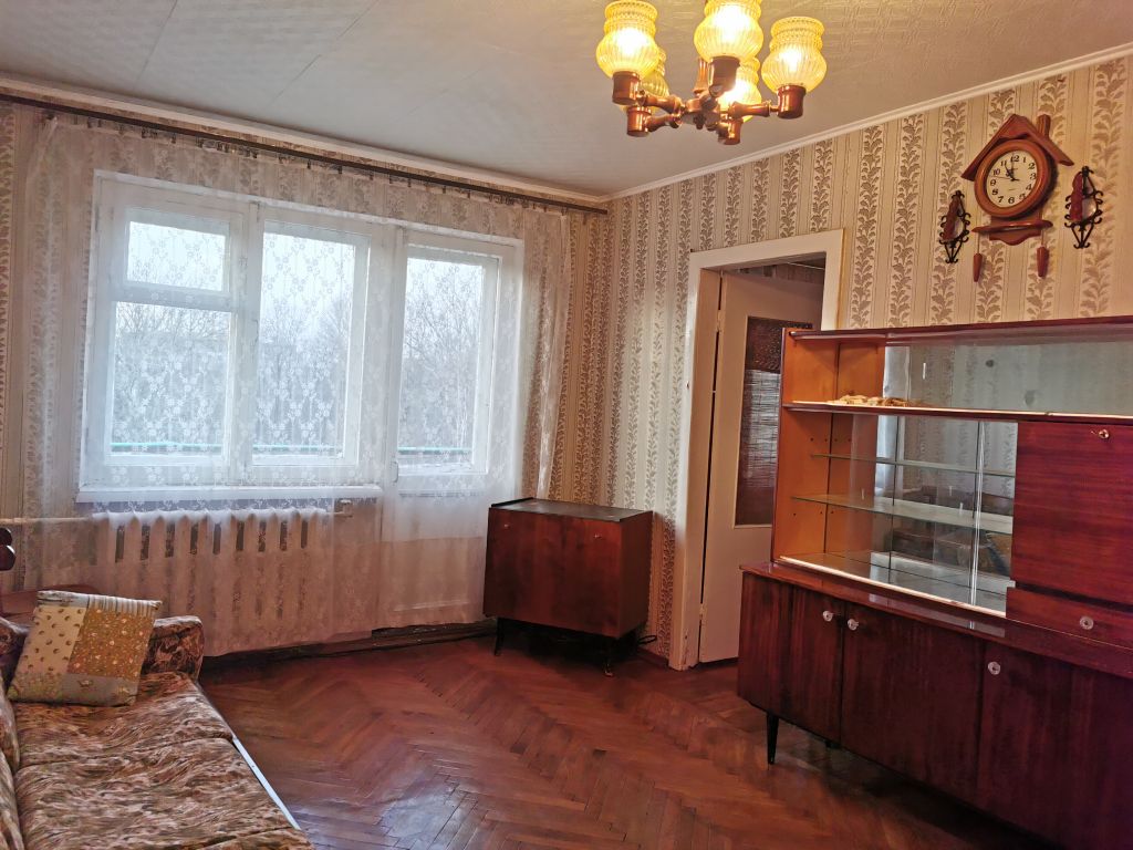 Продажа 3-комнатной квартиры, Тверь, Комсомольский пр-кт,  7