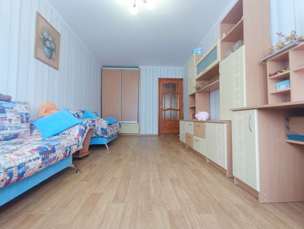 Продажа 2-комнатной квартиры, Новомосковск, Парковая ул,  6