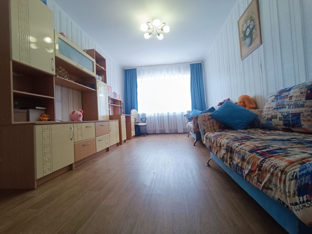 Продажа 2-комнатной квартиры, Новомосковск, Парковая ул,  6