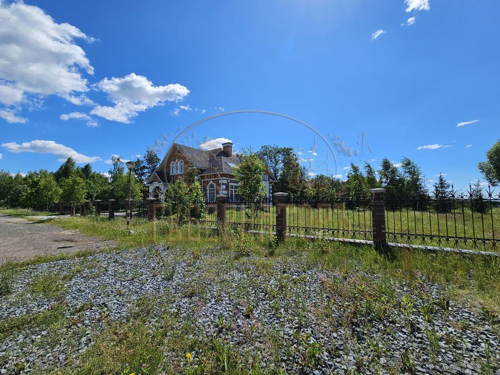 Продажа дома, 407м <sup>2</sup>, 26 сот., Лазурная