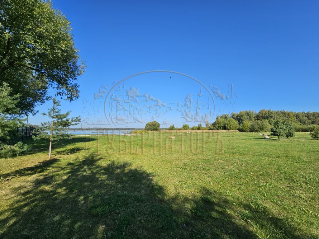 Продажа дома, 407м <sup>2</sup>, 26 сот., Лазурная