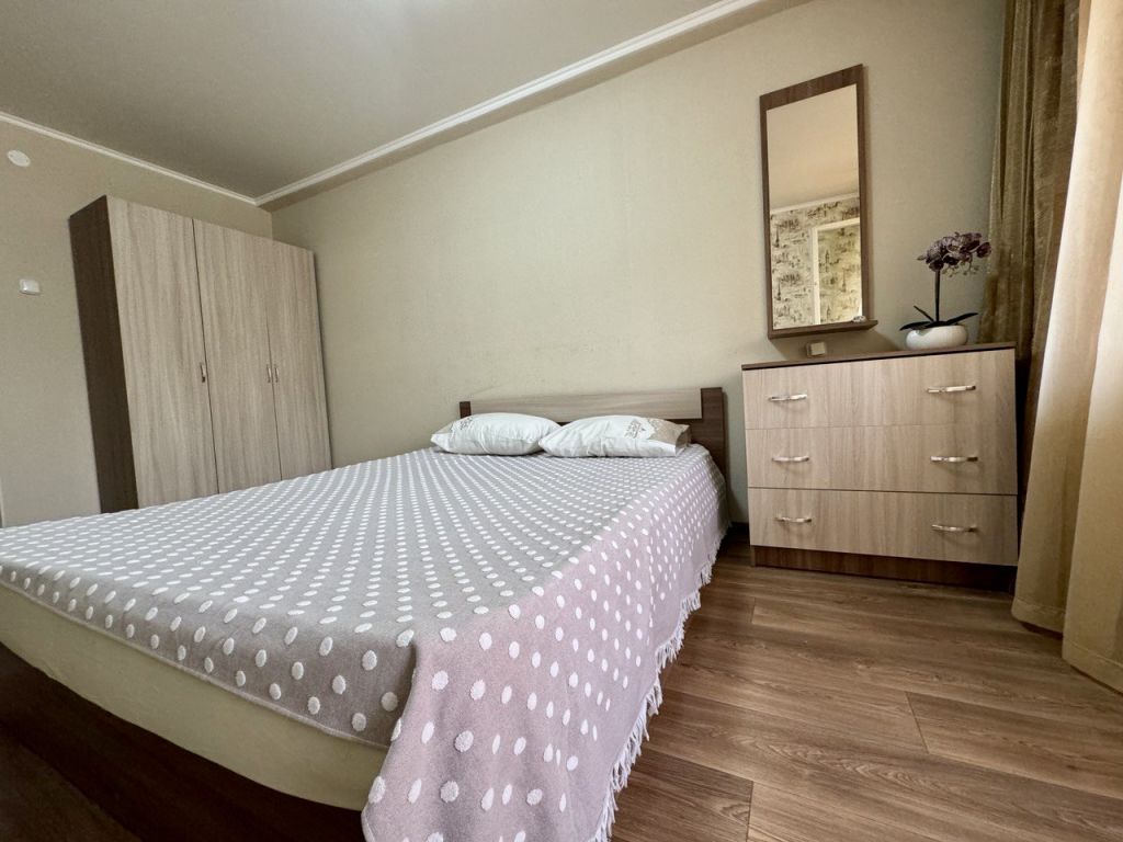 Продажа 2-комнатной квартиры, Пятигорск, Калинина пр-кт,  2к2