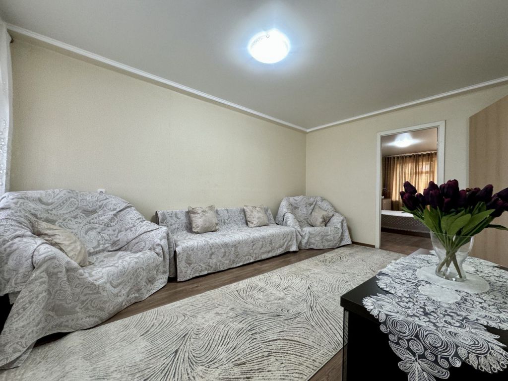 Продажа 2-комнатной квартиры, Пятигорск, Калинина пр-кт,  2к2