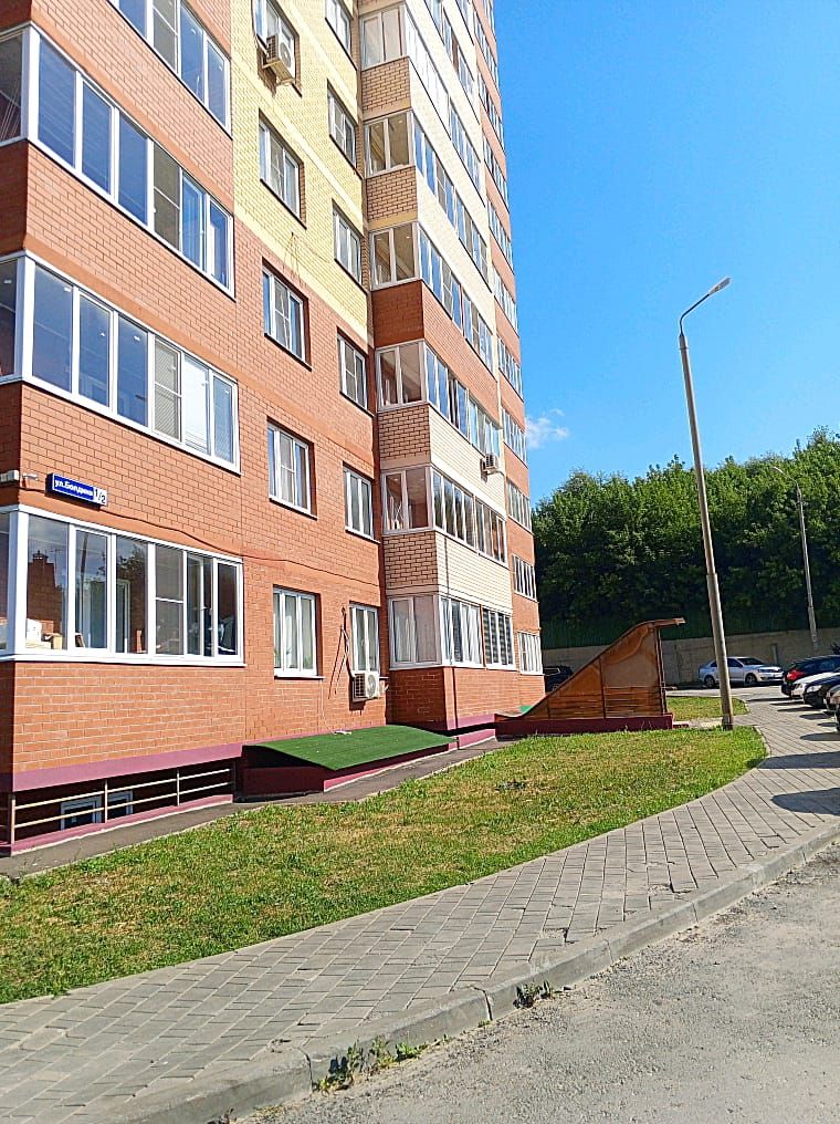 Продажа коммерческой недвижимости, 64м <sup>2</sup>, Тула, Болдина ул,  1 к 2