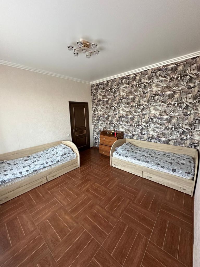 Продажа дома, 189м <sup>2</sup>, 20 сот., Стригуны, Народная