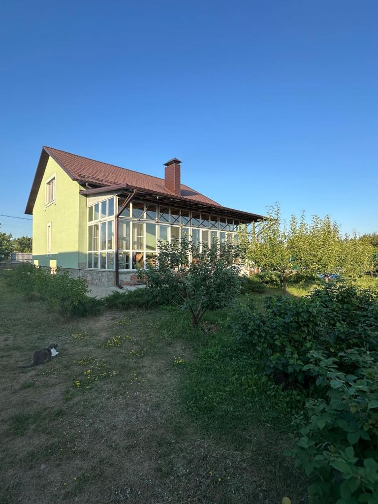 Продажа дома, 189м <sup>2</sup>, 20 сот., Стригуны, Народная