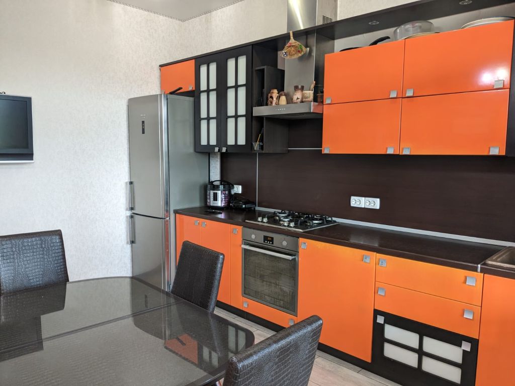 Продажа дома, 189м <sup>2</sup>, 20 сот., Стригуны, Народная