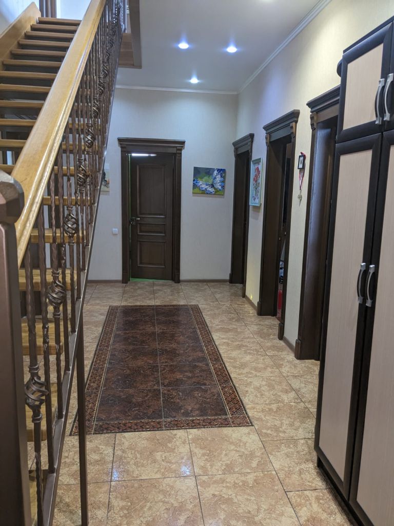 Продажа дома, 189м <sup>2</sup>, 20 сот., Стригуны, Народная