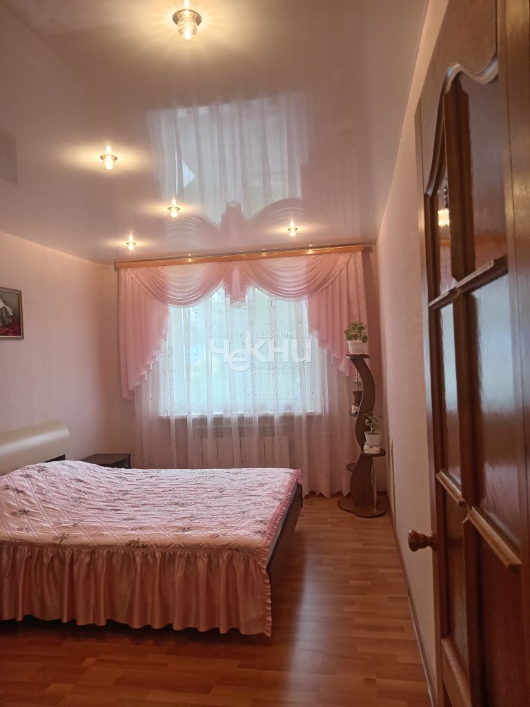 Продажа 3-комнатной квартиры, Овсянка,  106