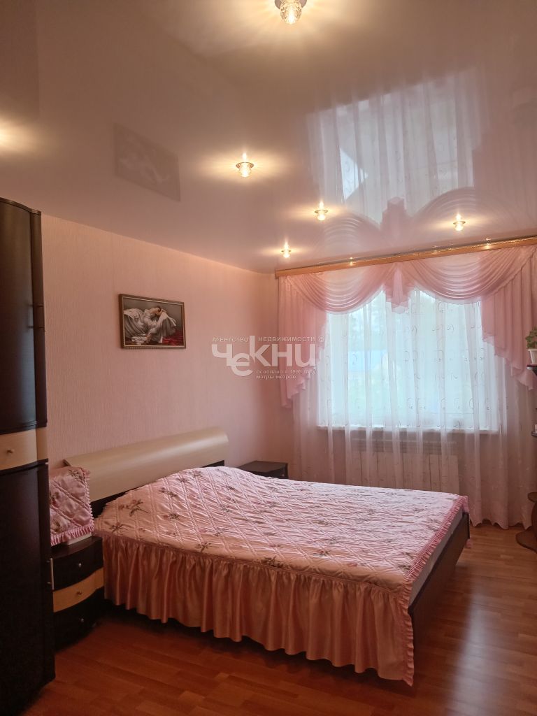 Продажа 3-комнатной квартиры, Овсянка,  106