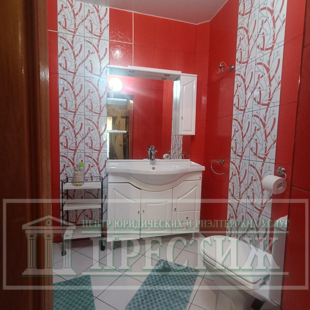 Продажа коммерческой недвижимости, 1070м <sup>2</sup>, Китово, Северная Улица,  3 а