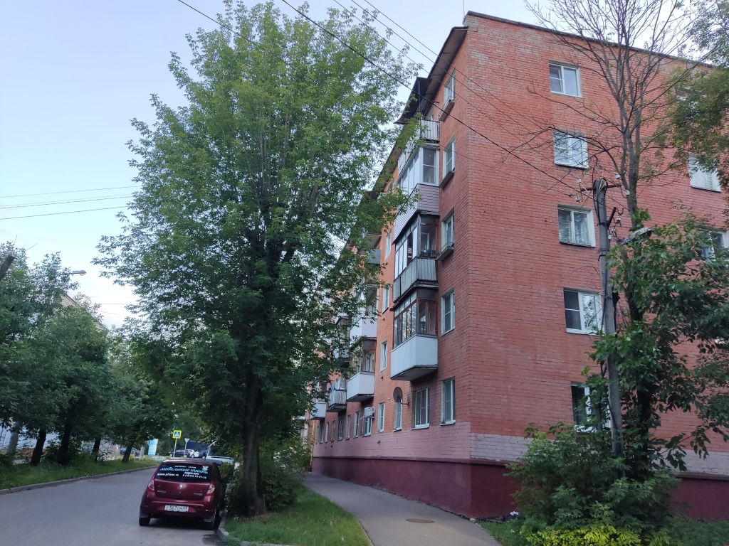 Продажа 2-комнатной квартиры, Тверь, Терешковой пл,  47/27