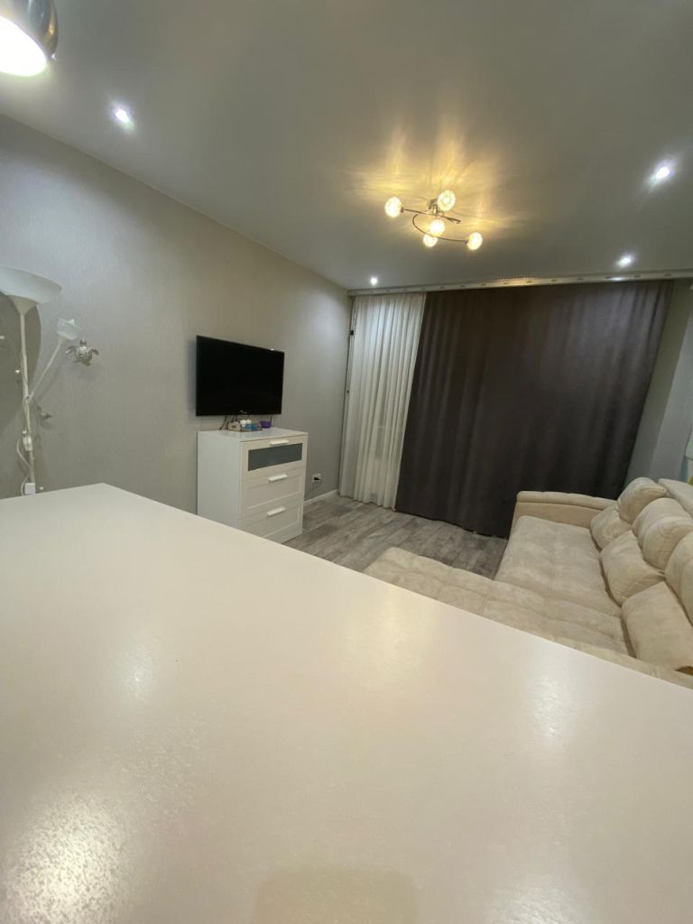 Продажа 2-комнатной квартиры, Дзержинск, Окская наб,  7