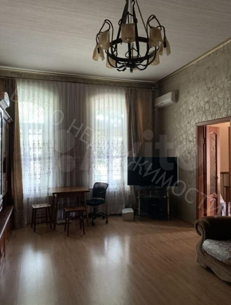 Продажа дома, 58м <sup>2</sup>, 2 сот., Балашов, Коммунистическая ул,  12