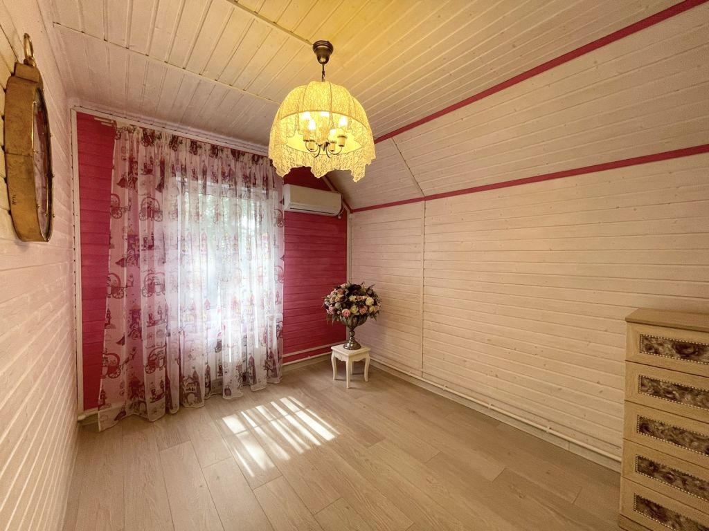 Продажа дома, 200м <sup>2</sup>, 20 сот., Веслево