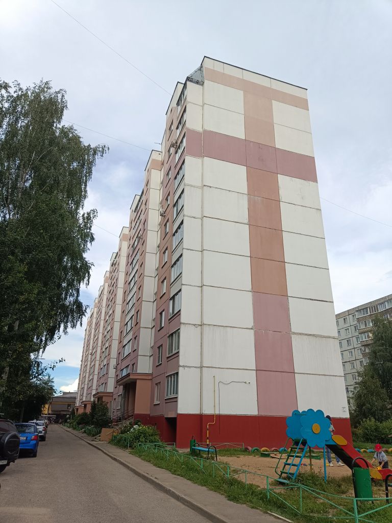 Продажа 1-комнатной квартиры, Смоленск, Петра Алексеева ул,  19