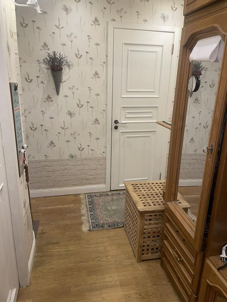 Продажа 2-комнатной квартиры, Нижний Новгород, Бусыгина пр-кт,  16