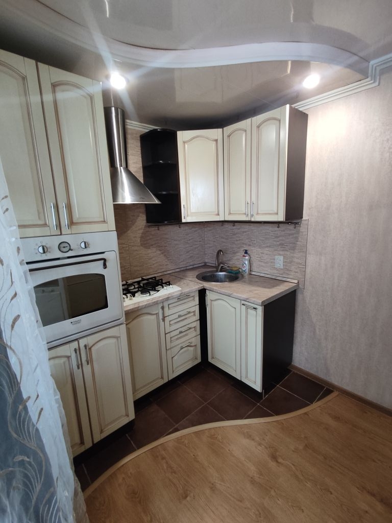 Продажа 2-комнатной квартиры, Ессентуки, Октябрьская ул,  446