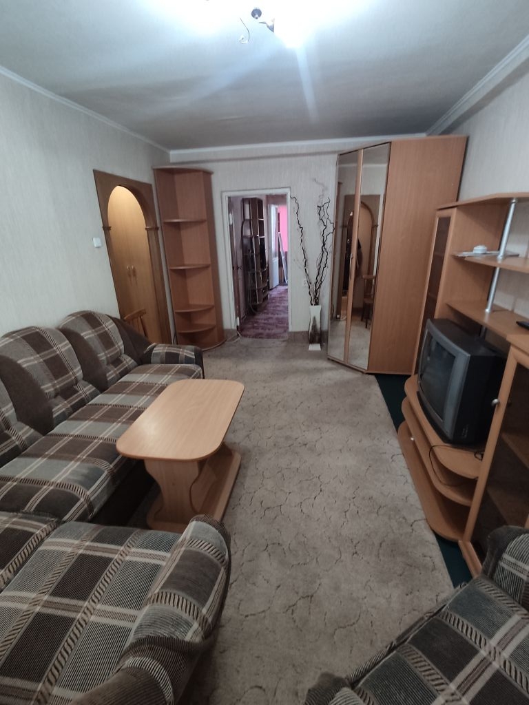 Продажа 2-комнатной квартиры, Ессентуки, Октябрьская ул,  446