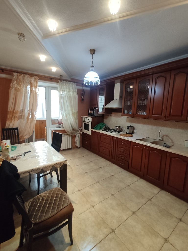 Продажа 2-комнатной квартиры, Ессентуки, Орджоникидзе ул,  81к3