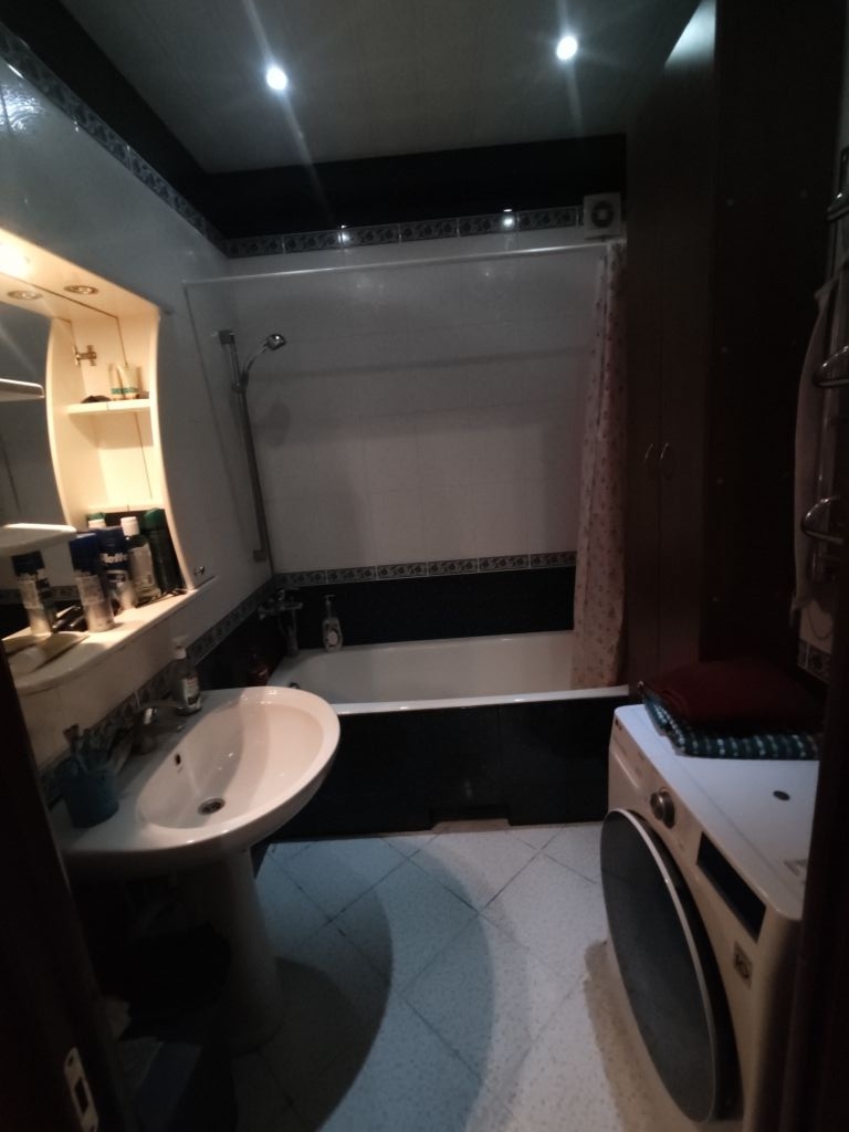 Продажа 2-комнатной квартиры, Ессентуки, Орджоникидзе ул,  81к3