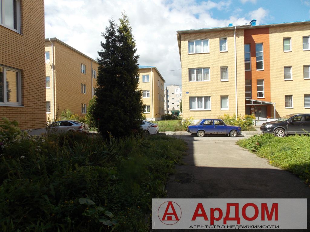 Продажа 1-комнатной квартиры, Новомосковск, Орджоникидзе ул,  16