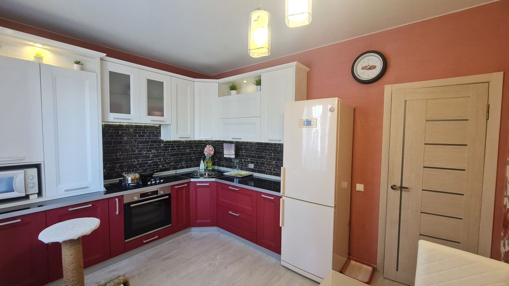 Продажа 2-комнатной квартиры, Кострома, Экскаваторщиков ул,  52