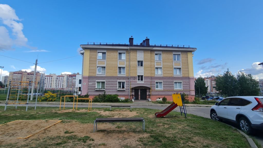 Продажа 2-комнатной квартиры, Кострома, Экскаваторщиков ул,  52