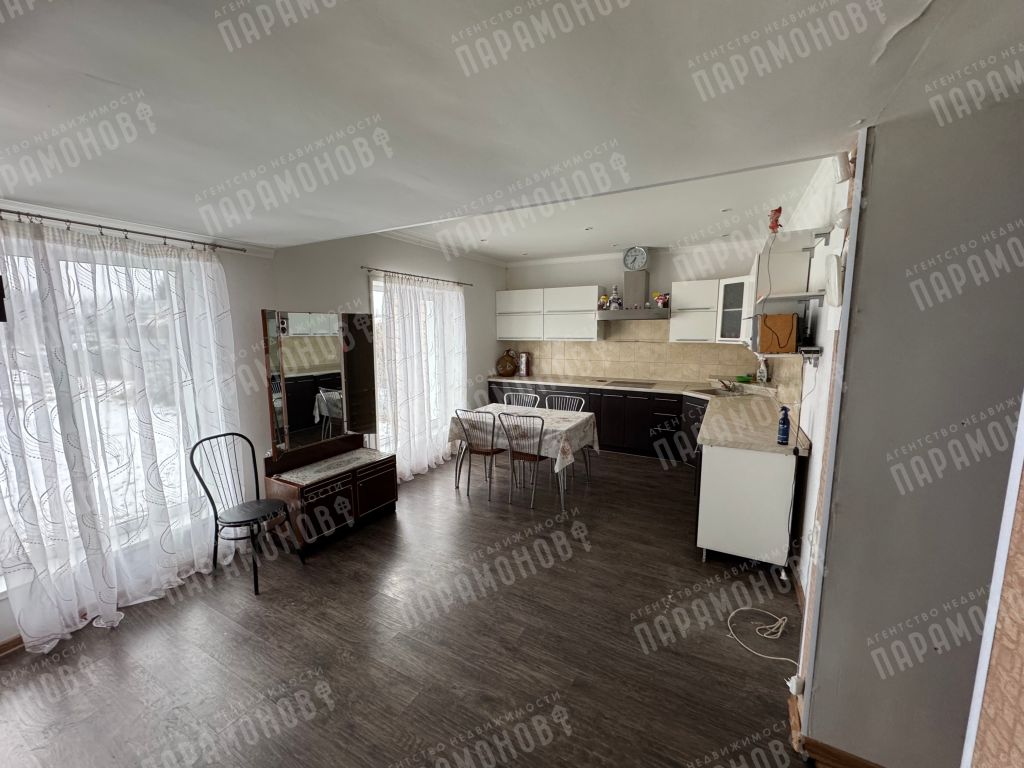 Продажа дома, 273м <sup>2</sup>, 32 сот., Тихорево