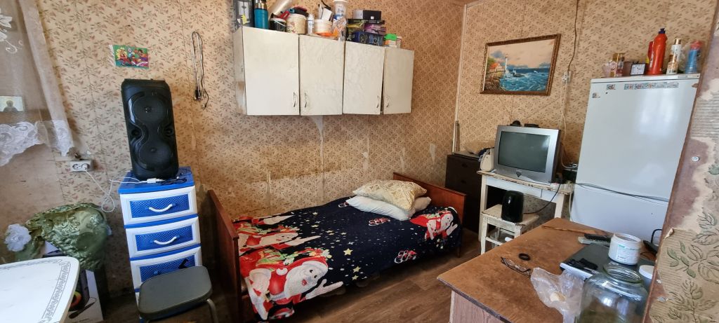 Продажа 3-комнатной квартиры, Дружба, Центральная ул.,  9