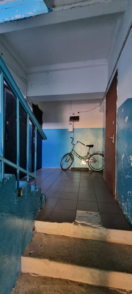 Продажа 3-комнатной квартиры, Дружба, Центральная ул.,  9