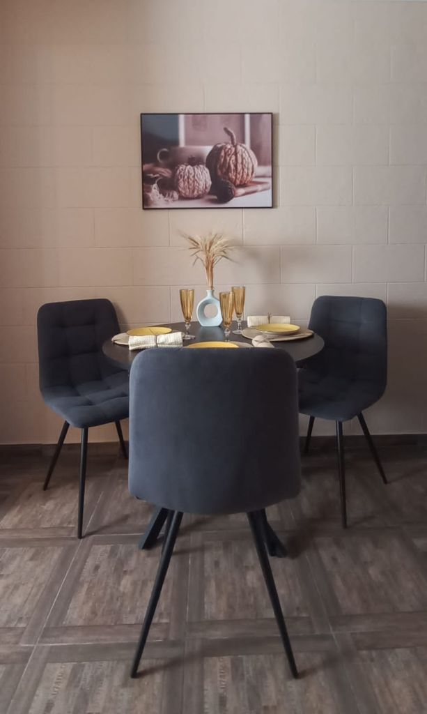 Продажа 2-комнатной квартиры, Пятигорск, Калинина пр-кт,  2к6