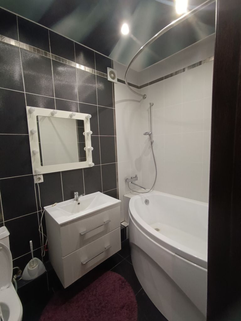 Продажа 1-комнатной квартиры, Киселевка, Киселевка,  8Б