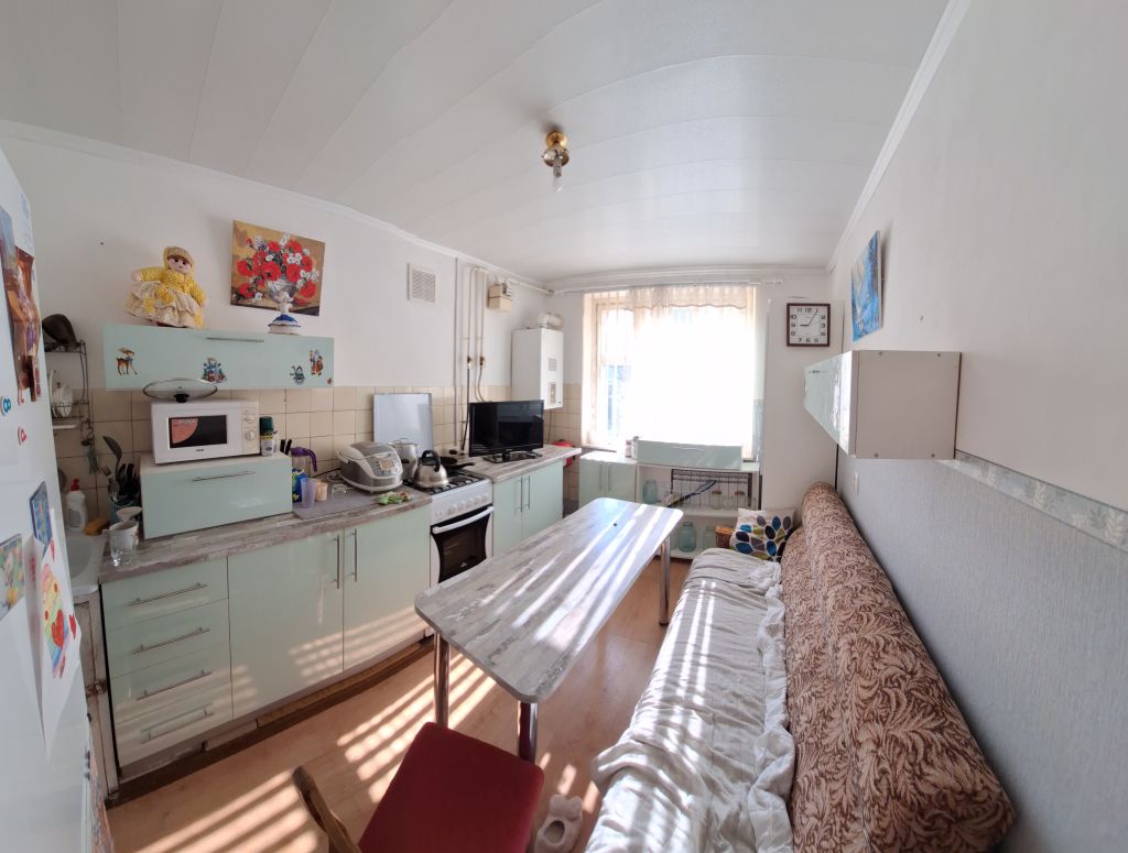 Продажа 3-комнатной квартиры, Нижегородская,  44