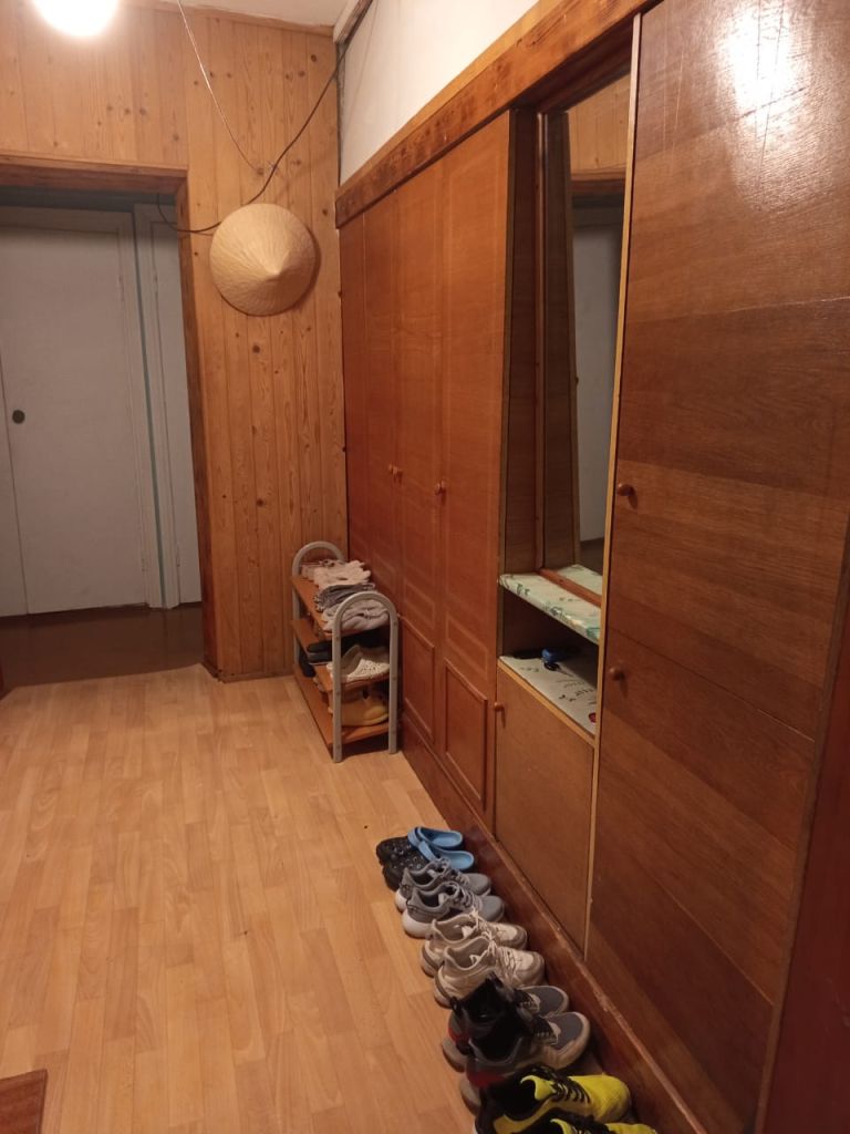 Продажа 3-комнатной квартиры, Нижегородская,  44
