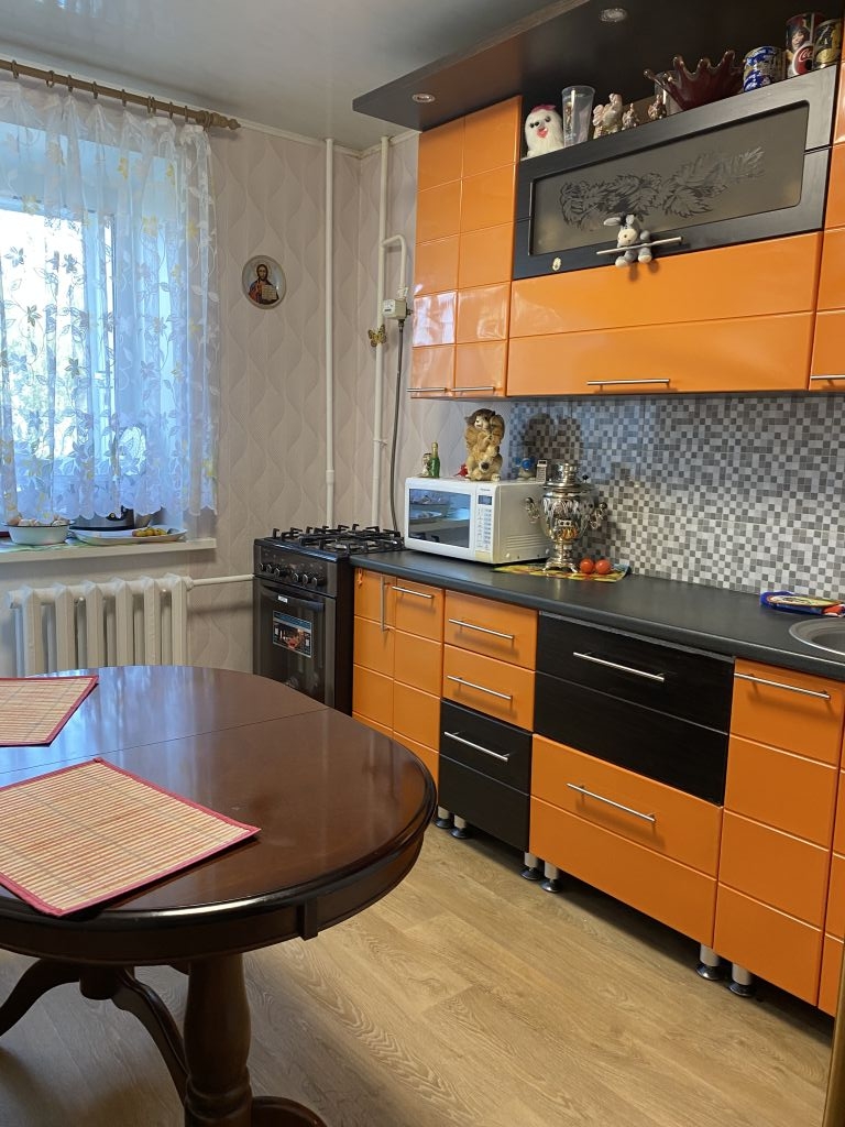 Продажа 3-комнатной квартиры, Тверь, Склизкова ул,  110