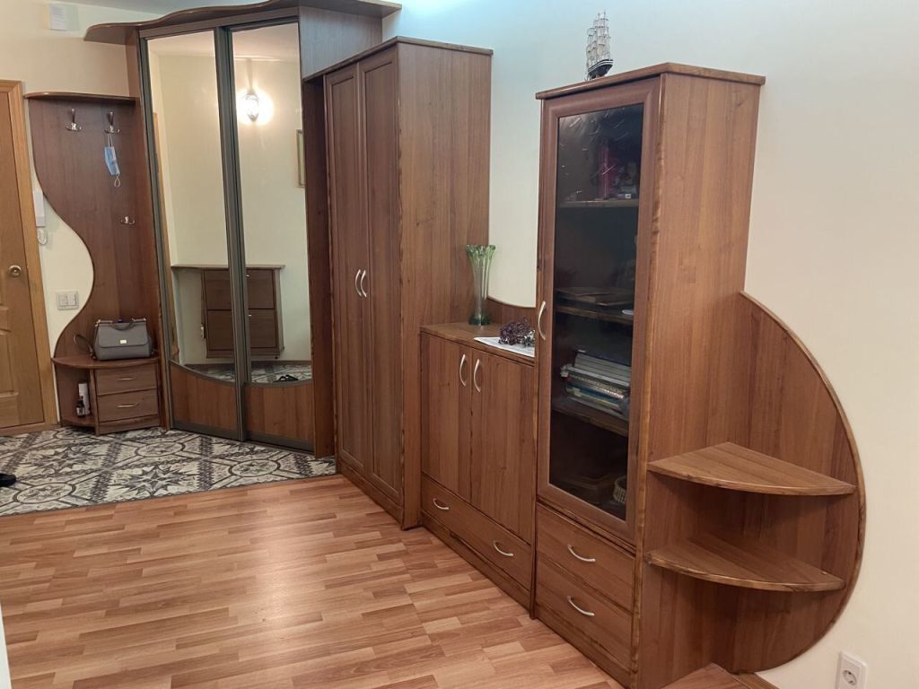 Продажа 3-комнатной квартиры, Саратов, Соколовогорская ул,  24а